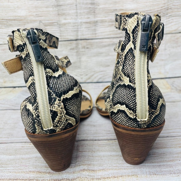 Lucky Brand Ressia Size 10M Women Leather Ankle Strap Heel Sandals - Picture 7 of 11